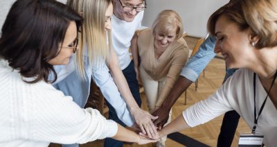 Izazovi međugeneracijske suradnje (X, Y, Z, α)